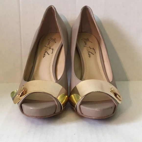 Marc Fisher Open Toe Pumps in size 7 1/2 - Picture 3 of 7